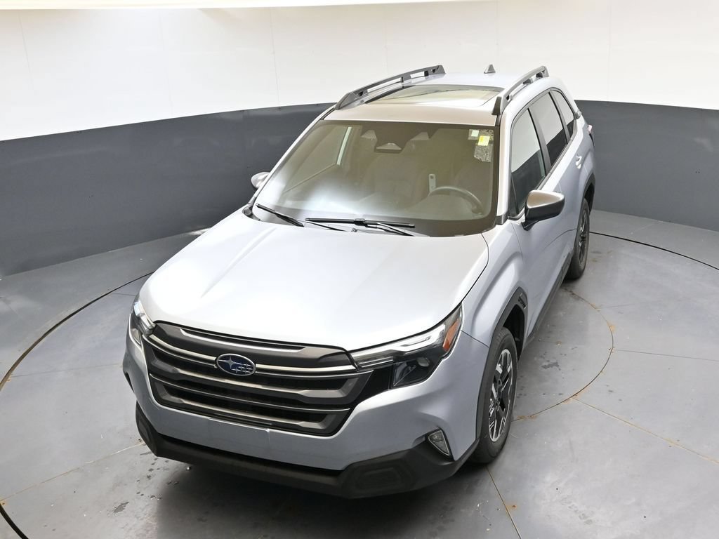 Certified 2025 Subaru Forester Premium AWD/4WD image 37