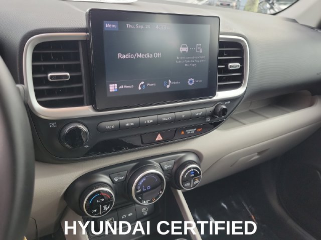 Certified 2023 Hyundai Venue SEL w/ Cargo Package FWD image 17