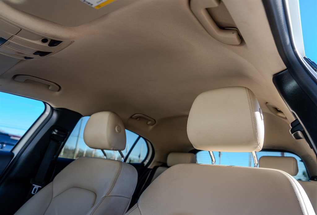 Used 2019 Mercedes-Benz GLA 250 w/ Convenience Package image 27