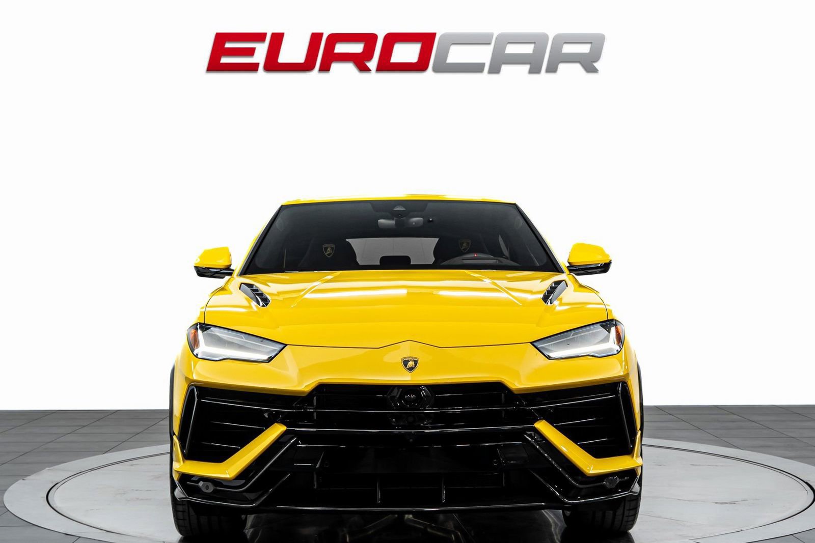 Used 2024 Lamborghini Urus Performante AWD/4WD image 8