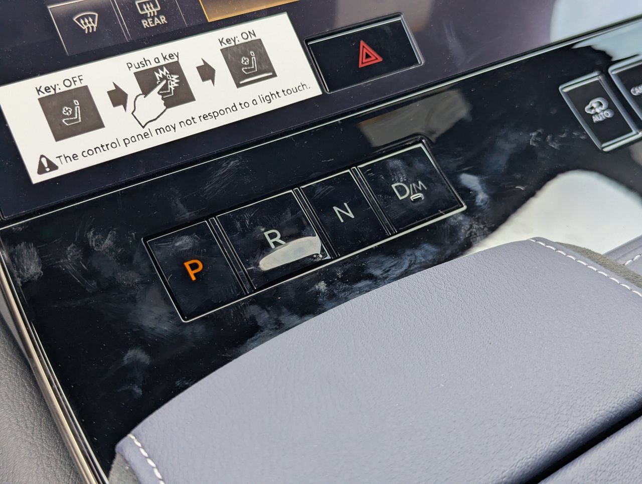New 2027 INFINITI QX80 Sensory AWD/4WD image 28