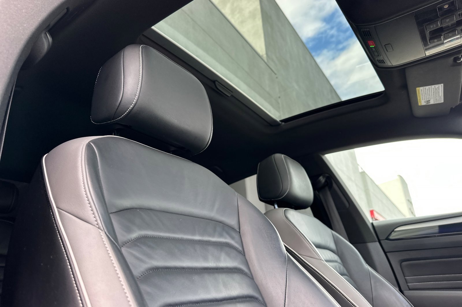 Used 2021 Volkswagen Arteon SEL image 15