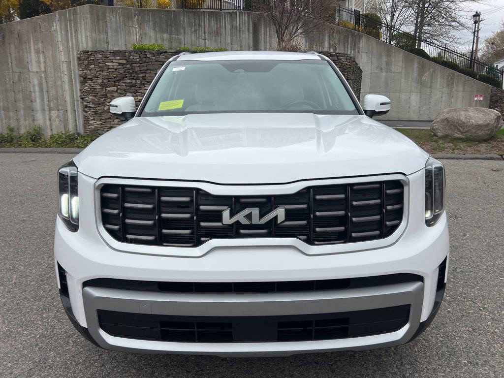 Used 2023 Kia Telluride S FWD image 9