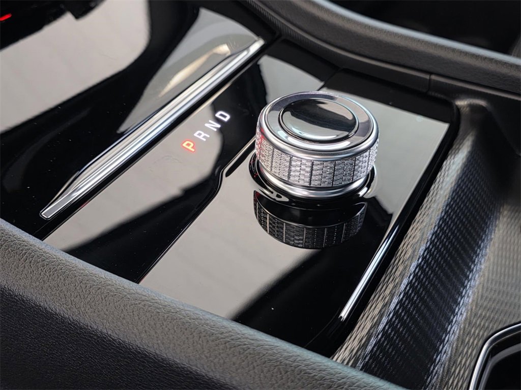 New 2025 Jeep Grand Cherokee L Altitude image 24