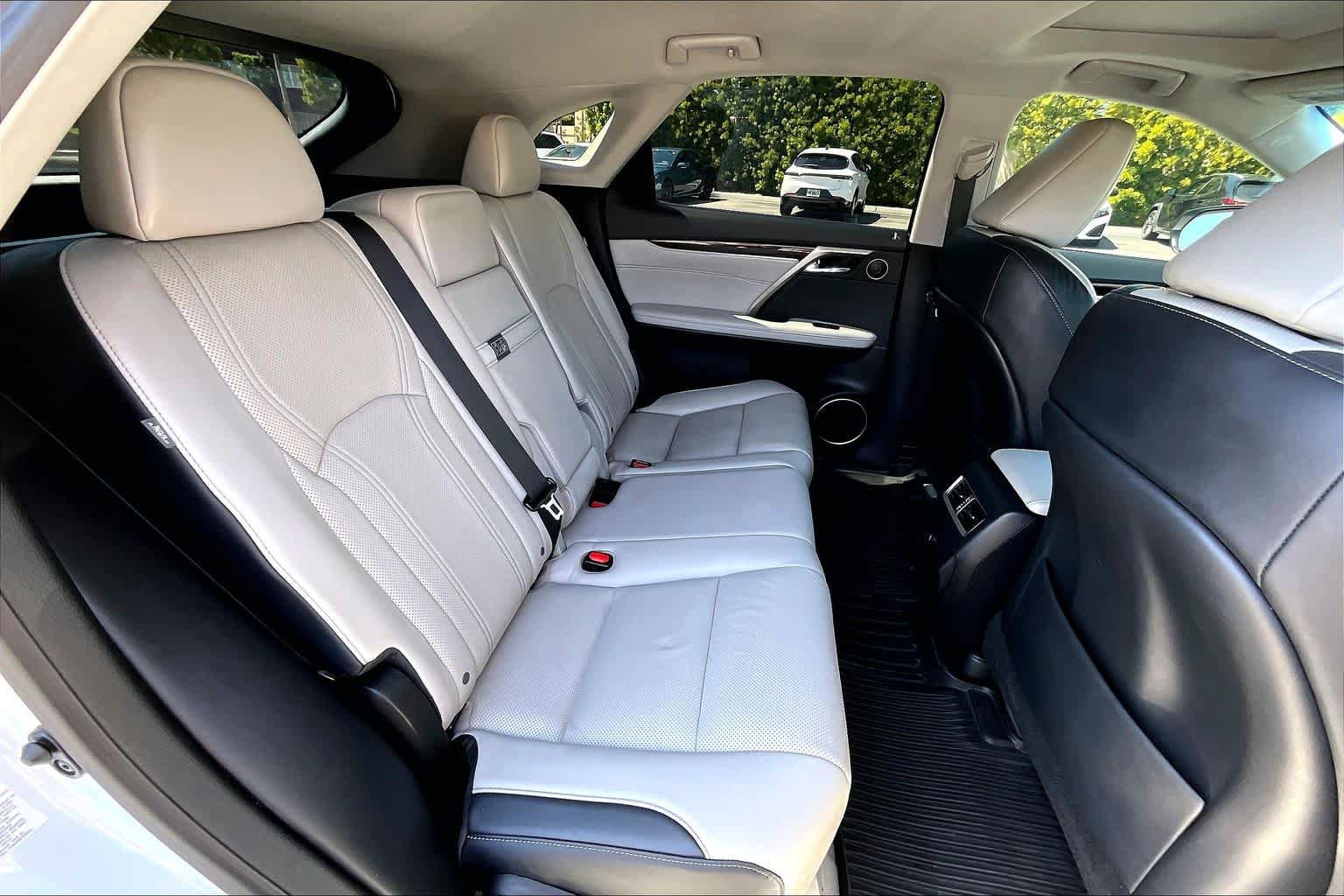 Used 2017 Lexus RX 350 FWD w/ Premium Package image 19