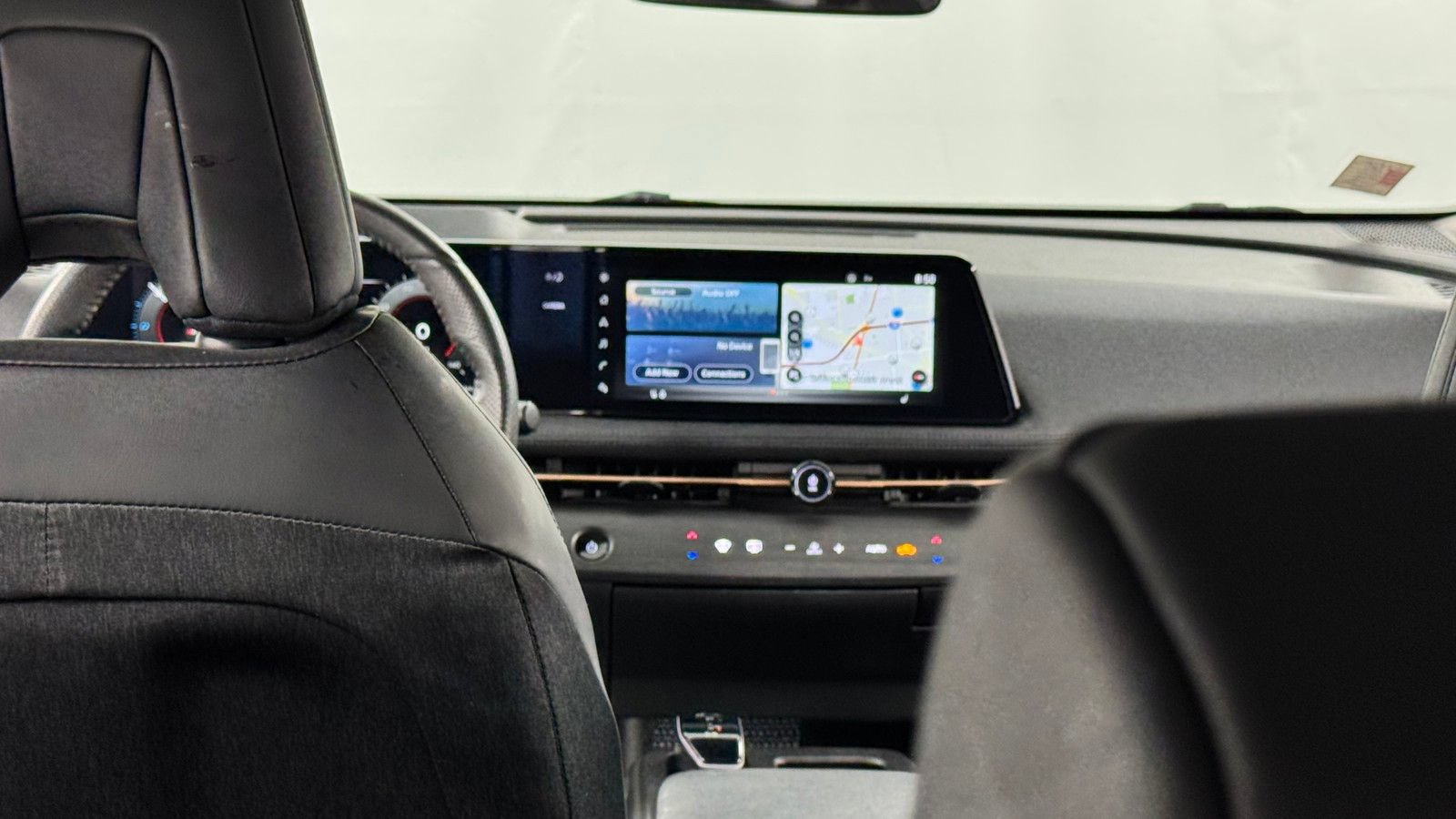 Certified 2024 Nissan Ariya AWD image 16