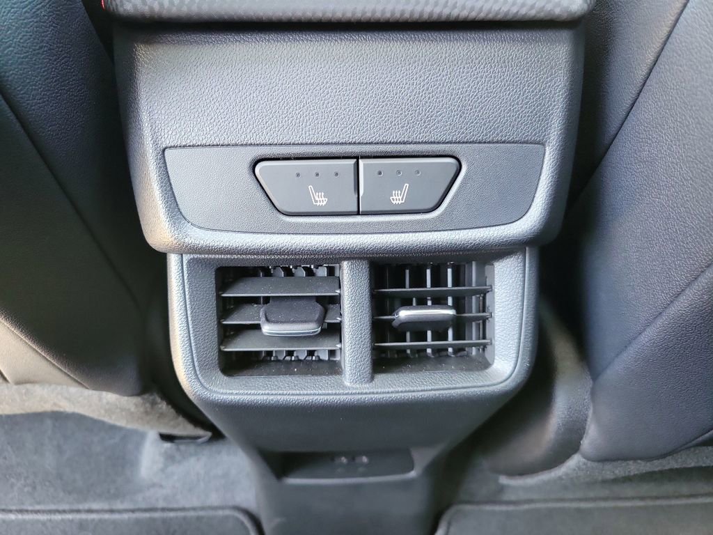 Used 2025 Chevrolet Equinox RS w/ Safety and Technology Package image 17