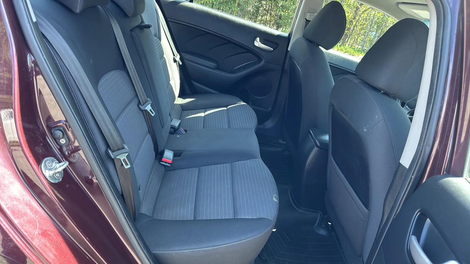 Used 2018 Kia Forte LX w/ LX Popular Package image 13