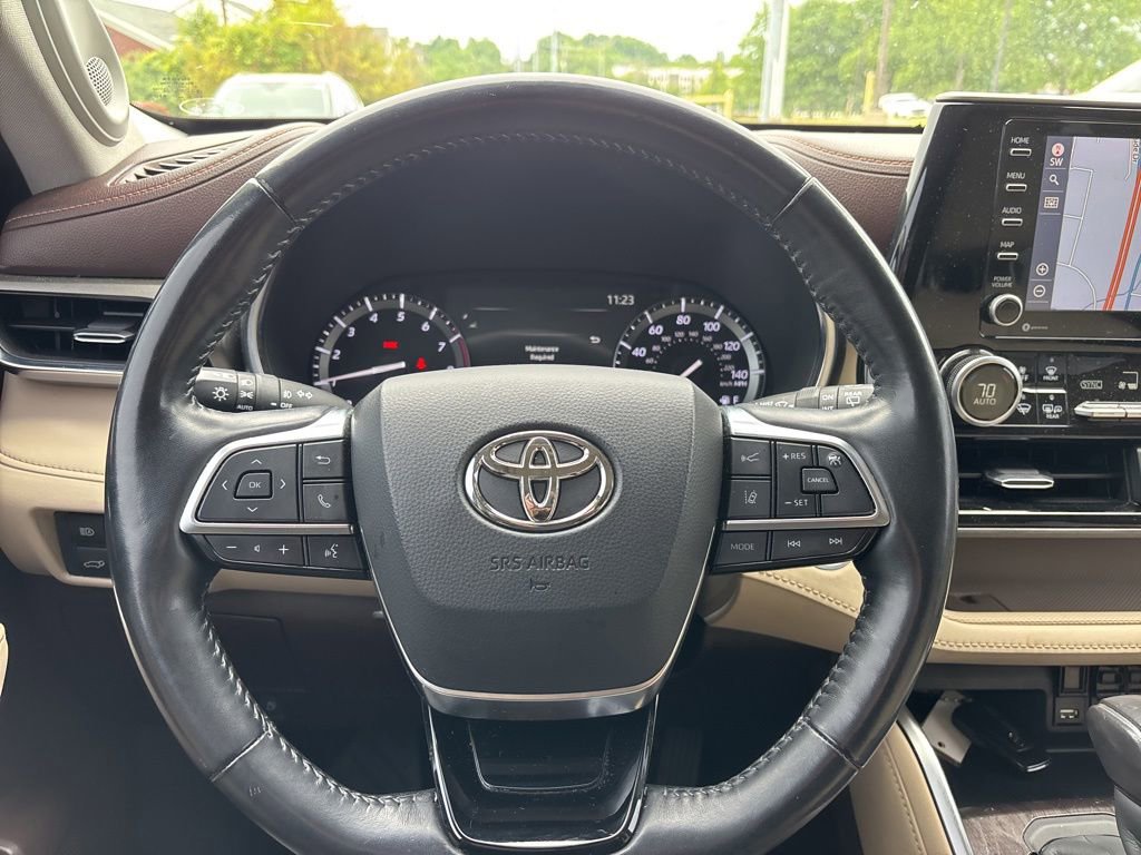 Used 2020 Toyota Highlander Limited AWD/4WD image 15