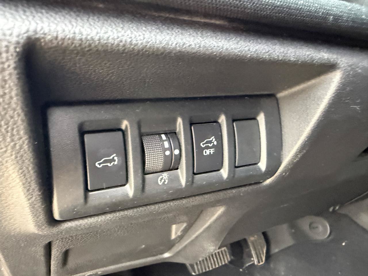 Used 2021 Subaru Outback Premium AWD/4WD image 11