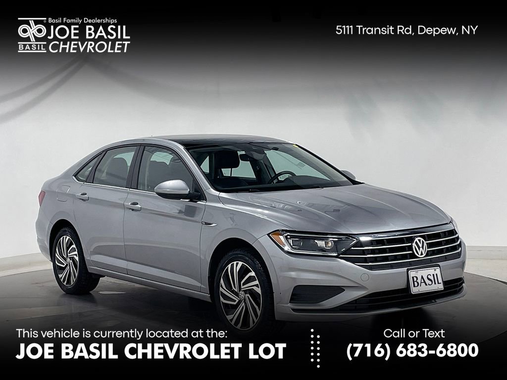 Used 2021 Volkswagen Jetta SEL FWD image 1