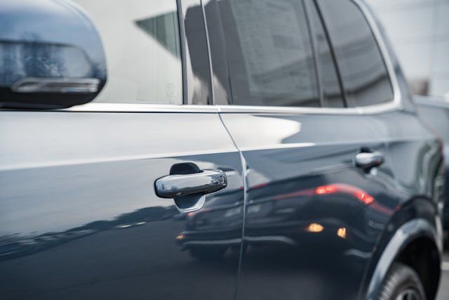 New 2026 Volvo XC90 B6 Plus w/ Protection Package Premier image 16