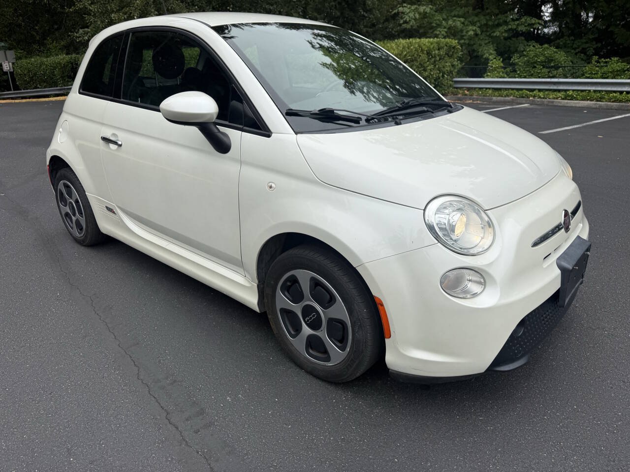Used 2016 FIAT 500 e FWD image 7