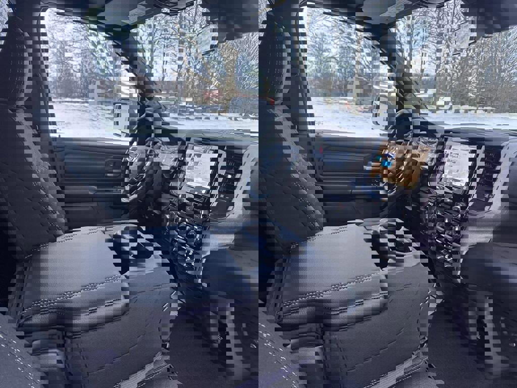 New 2026 RAM 1500 Classic Warlock image 25