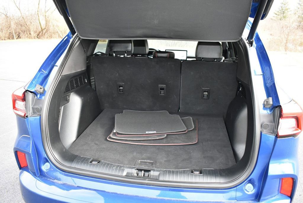 Used 2023 Ford Escape ST-Line Elite w/ Premium Technology Package AWD/4WD image 27