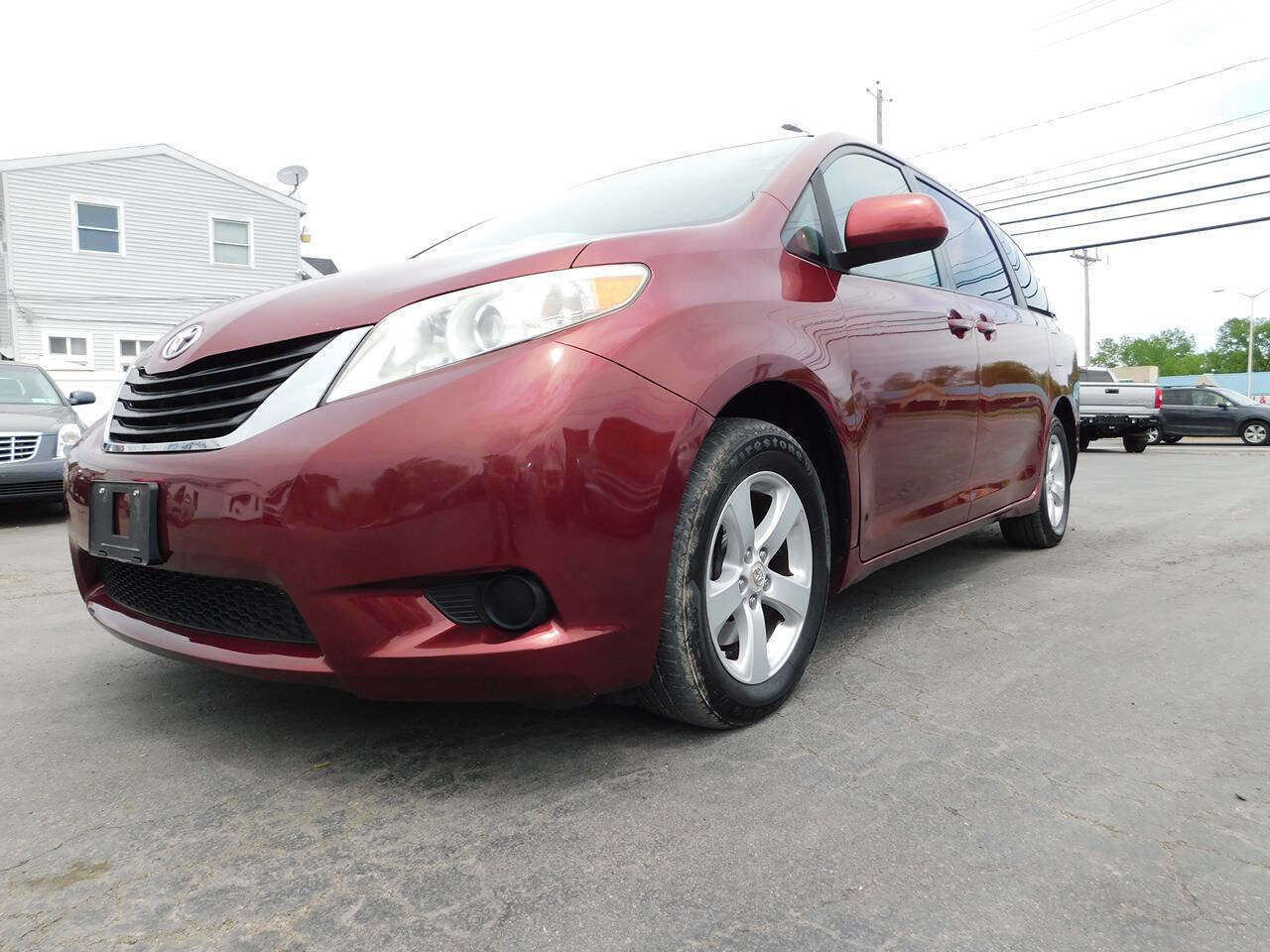 Used 2011 Toyota Sienna LE FWD image 26