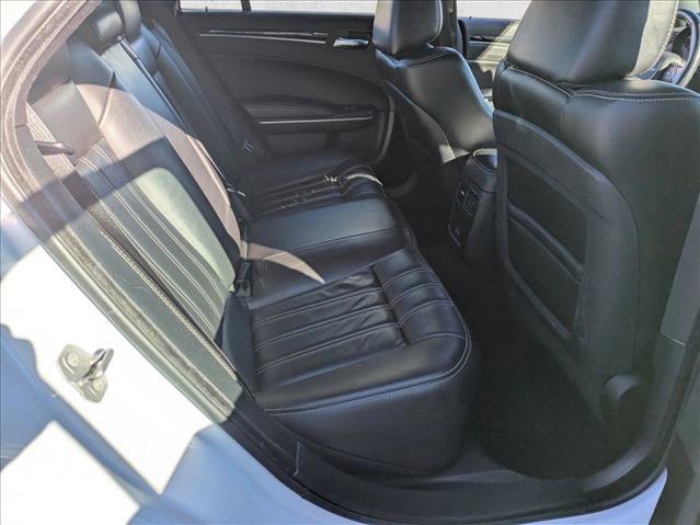 Used 2019 Chrysler 300 S image 20