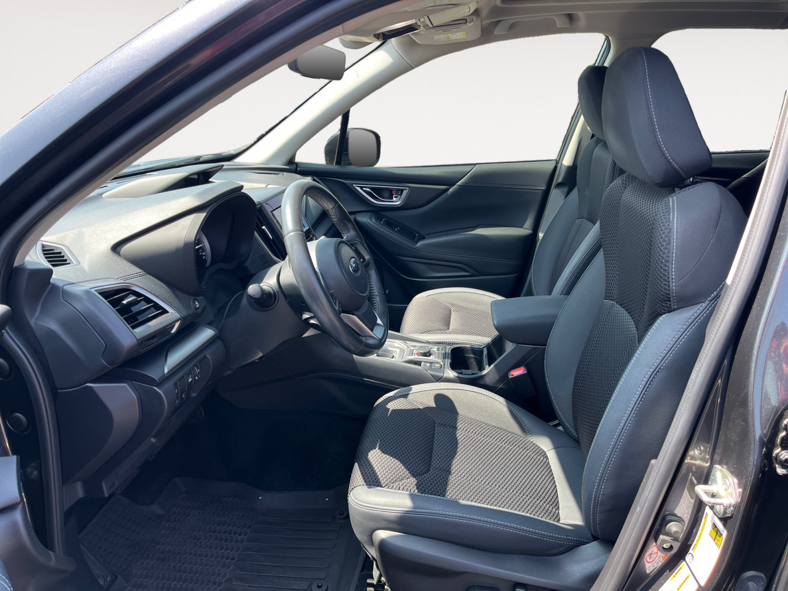 Used 2019 Subaru Forester Premium AWD/4WD image 11