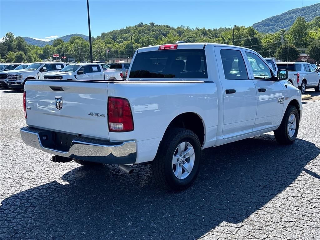 Used 2023 RAM 1500 Classic SLT w/ Protection Group AWD/4WD image 8