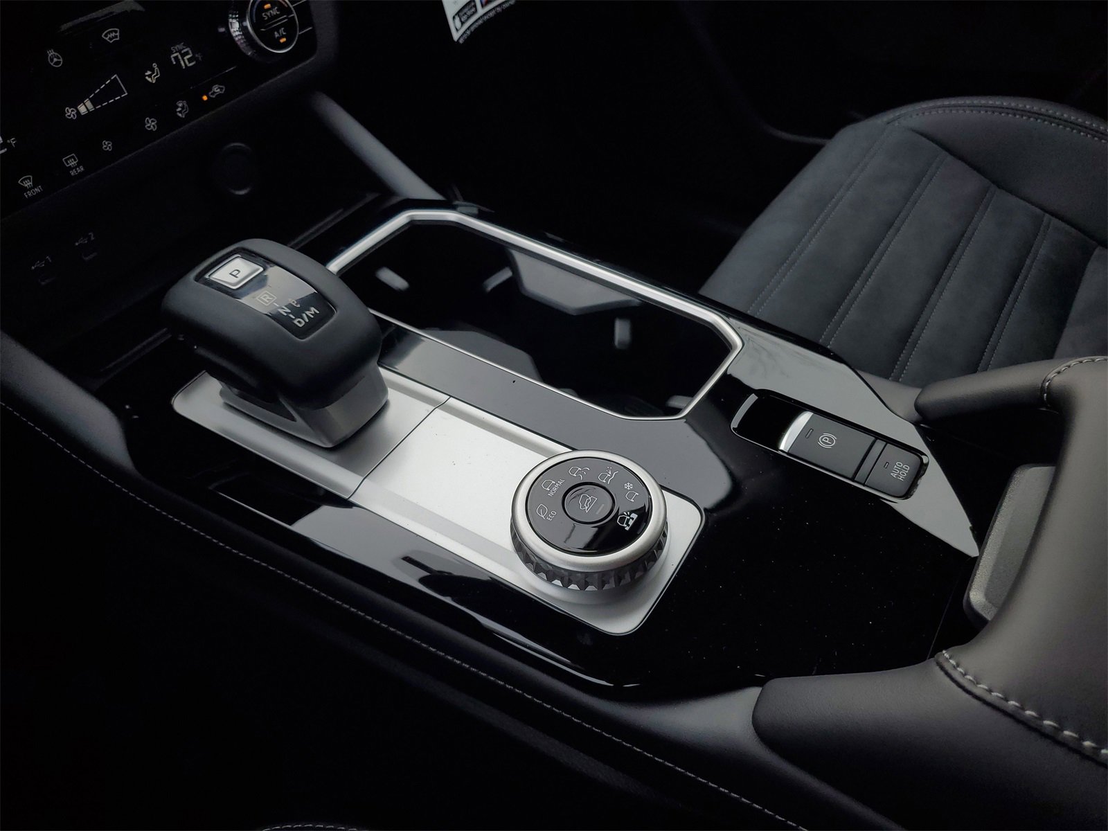 New 2026 Mitsubishi Outlander Trail Edition image 19