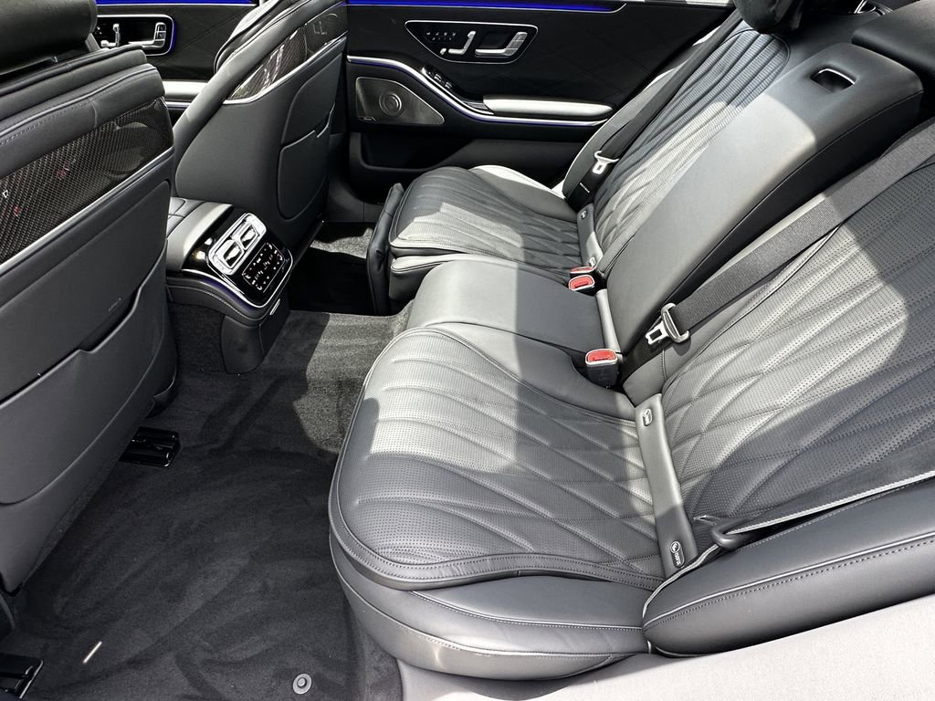 New 2026 Mercedes-Benz S 63 AMG S image 25