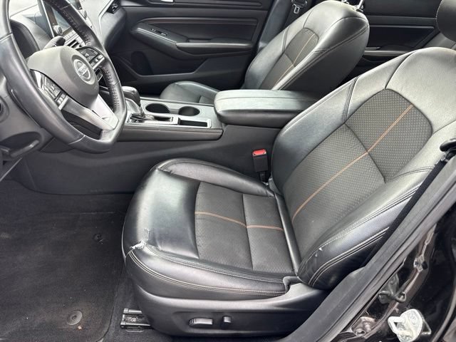 Used 2021 Nissan Altima 2.5 SR FWD image 8