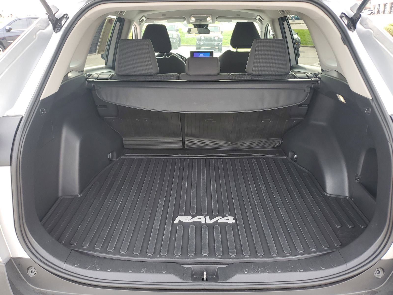 Certified 2024 Toyota RAV4 LE image 9