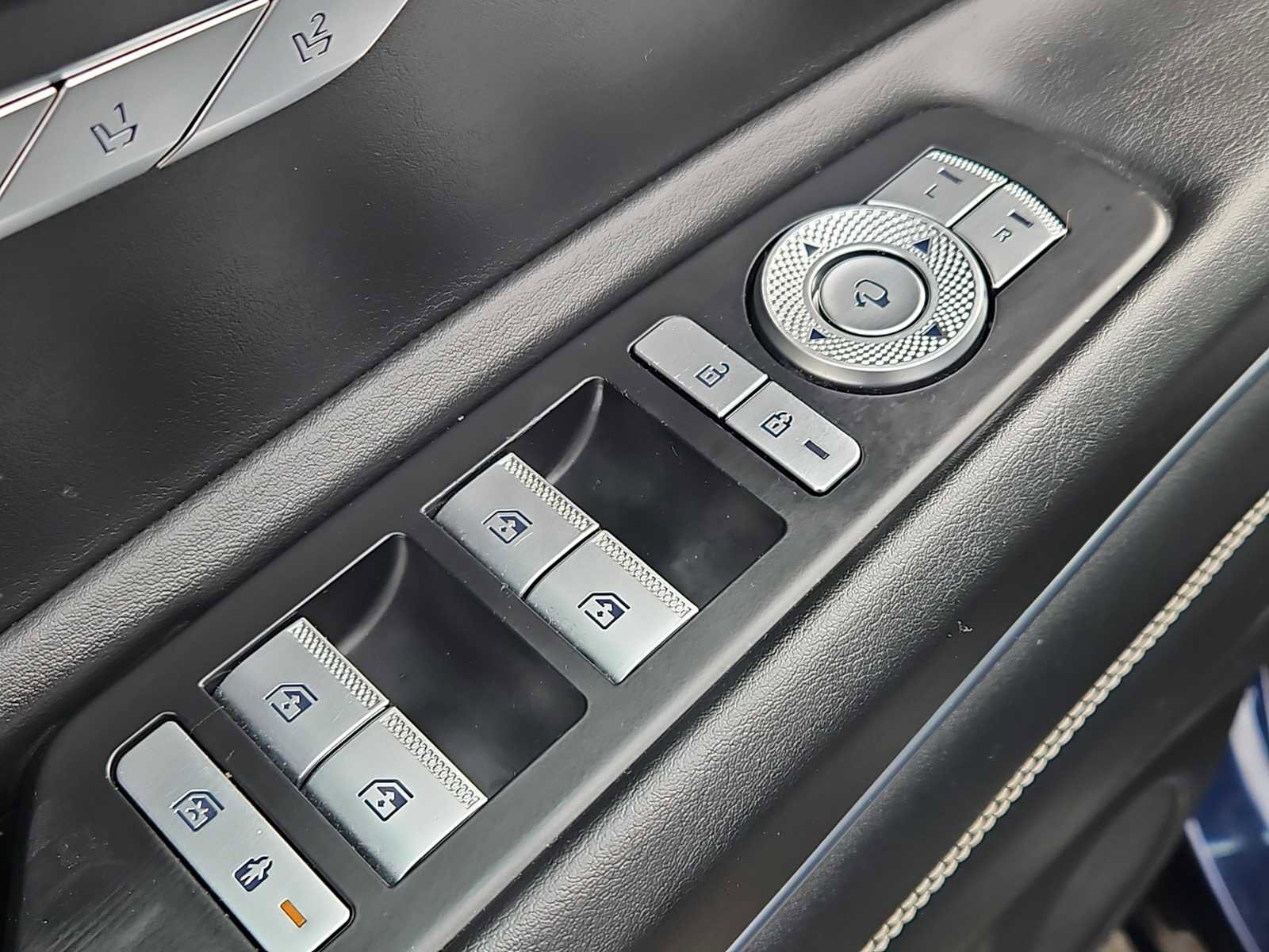 Used 2024 Genesis GV80 2.5T image 29