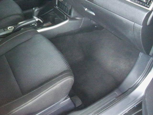 Used 2017 Mitsubishi Outlander ES AWD/4WD image 17