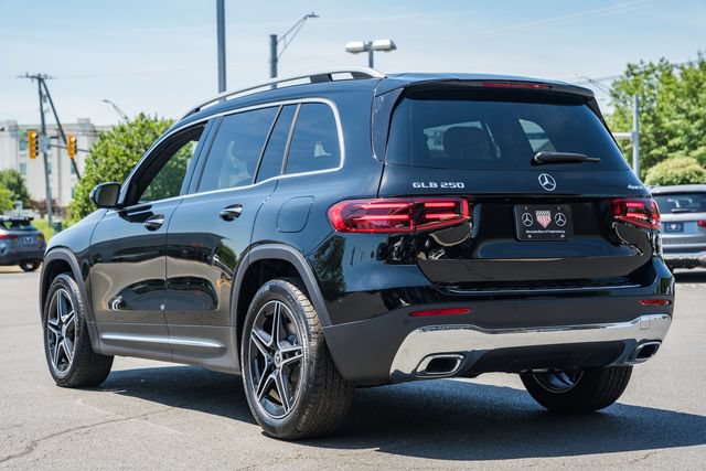 New 2026 Mercedes-Benz GLB 250 4MATIC image 5