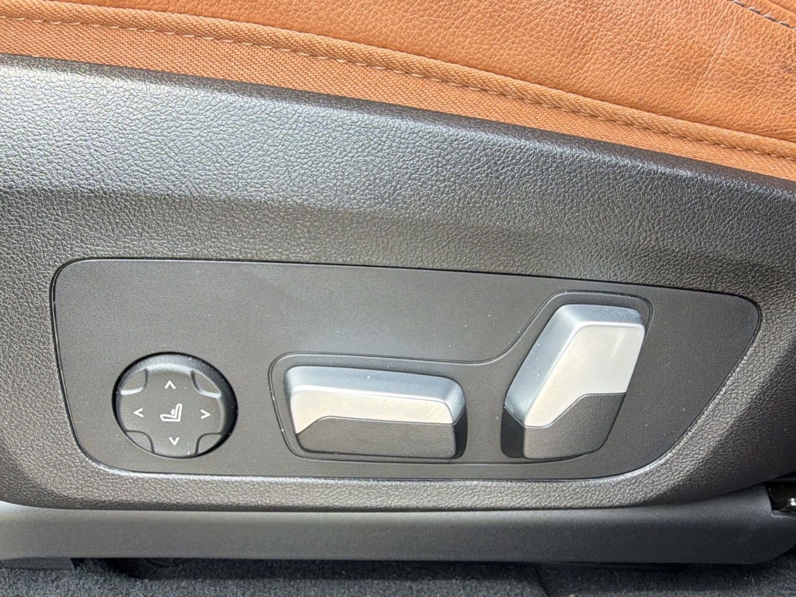 Certified 2023 BMW X3 sDrive30i w/ Premium Package image 14