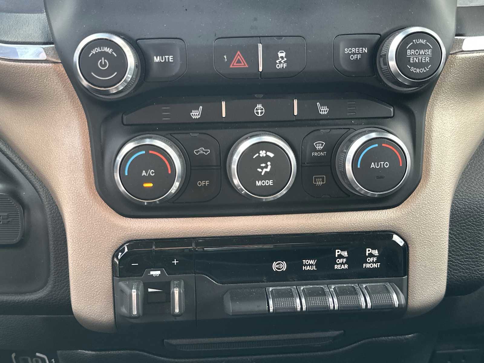 Used 2022 RAM 2500 Laramie image 21