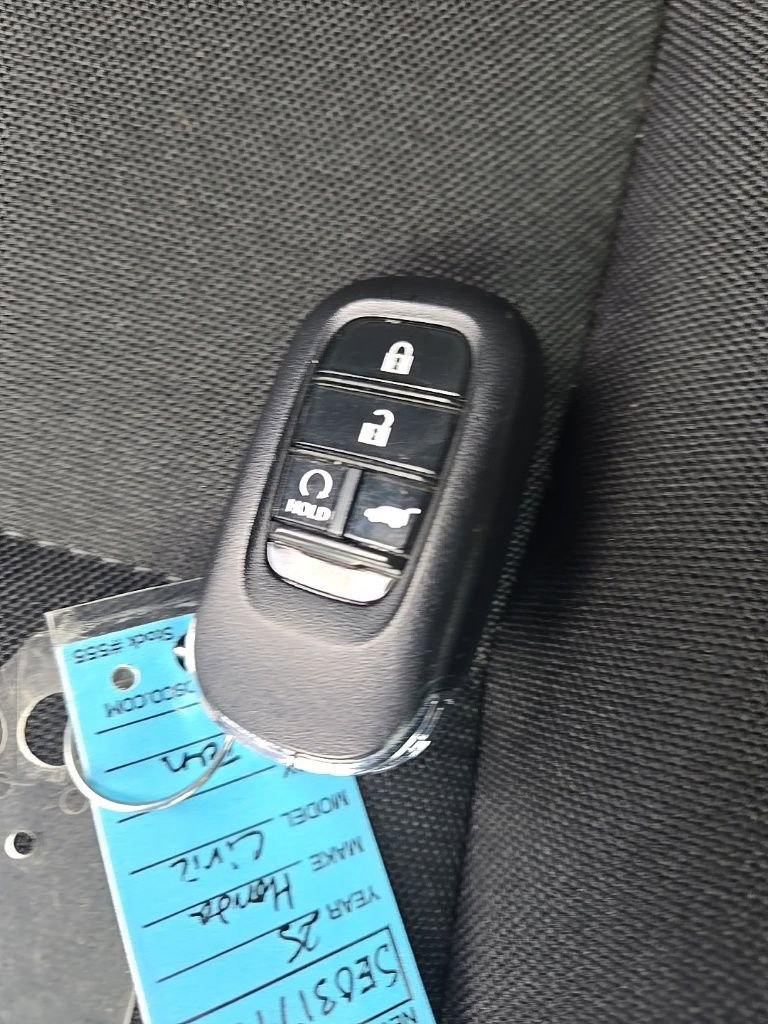 Used 2025 Honda Civic Sport image 30