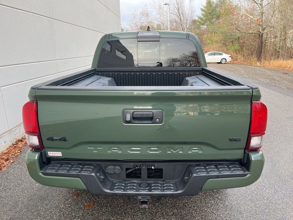 Used 2021 Toyota Tacoma SR5 w/ Trail Edition image 7