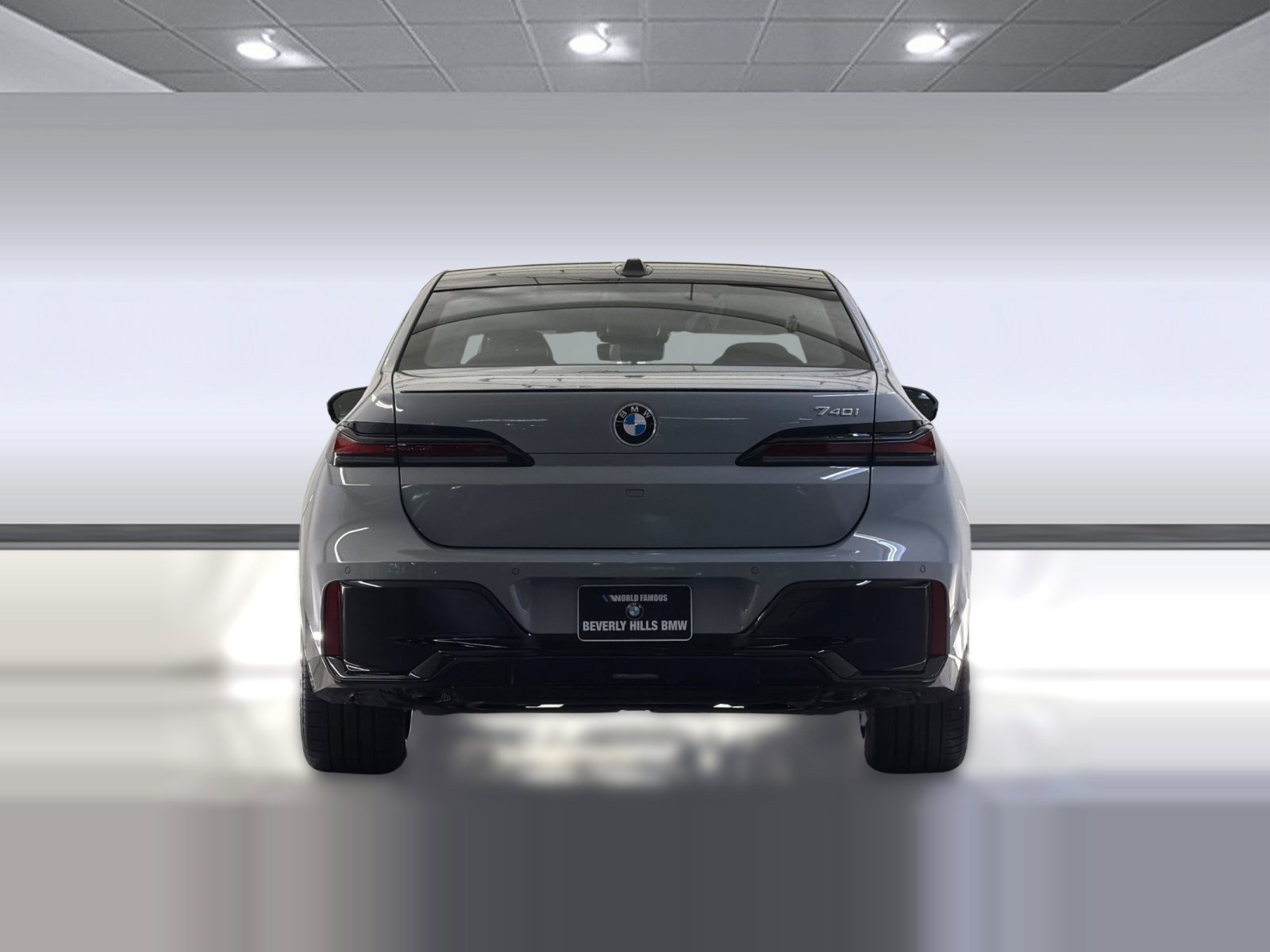 New 2026 BMW 740i w/ Premium Package image 10