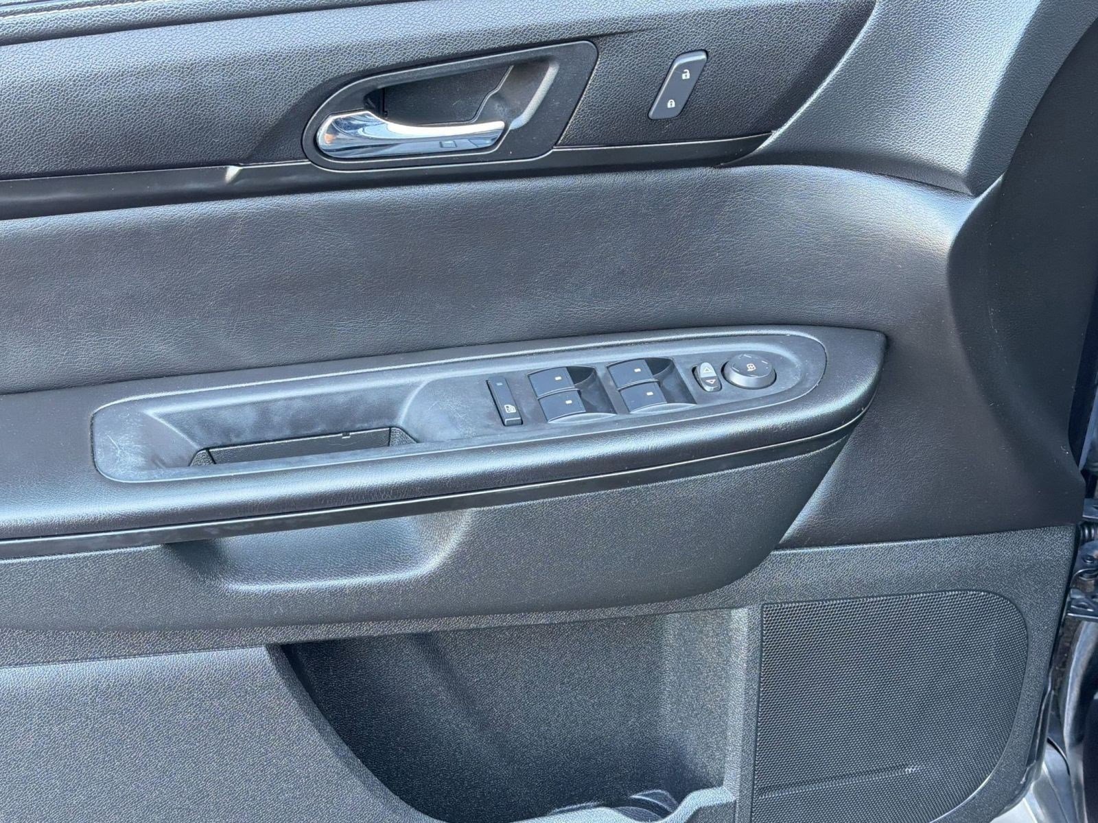 Used 2014 Chevrolet Traverse LT w/ All-Star Edition image 13