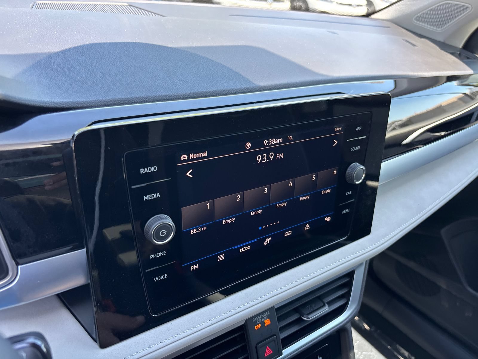 New 2026 Volkswagen Taos SE AWD/4WD image 19