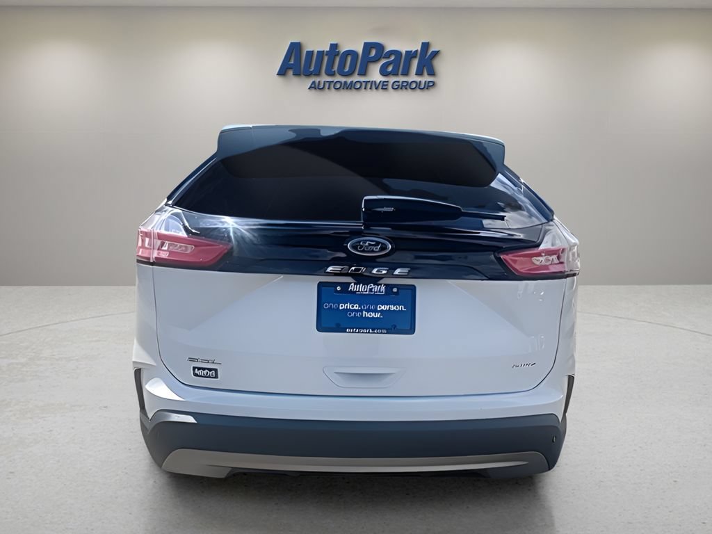 Used 2024 Ford Edge SEL w/ Convenience Package AWD/4WD image 6