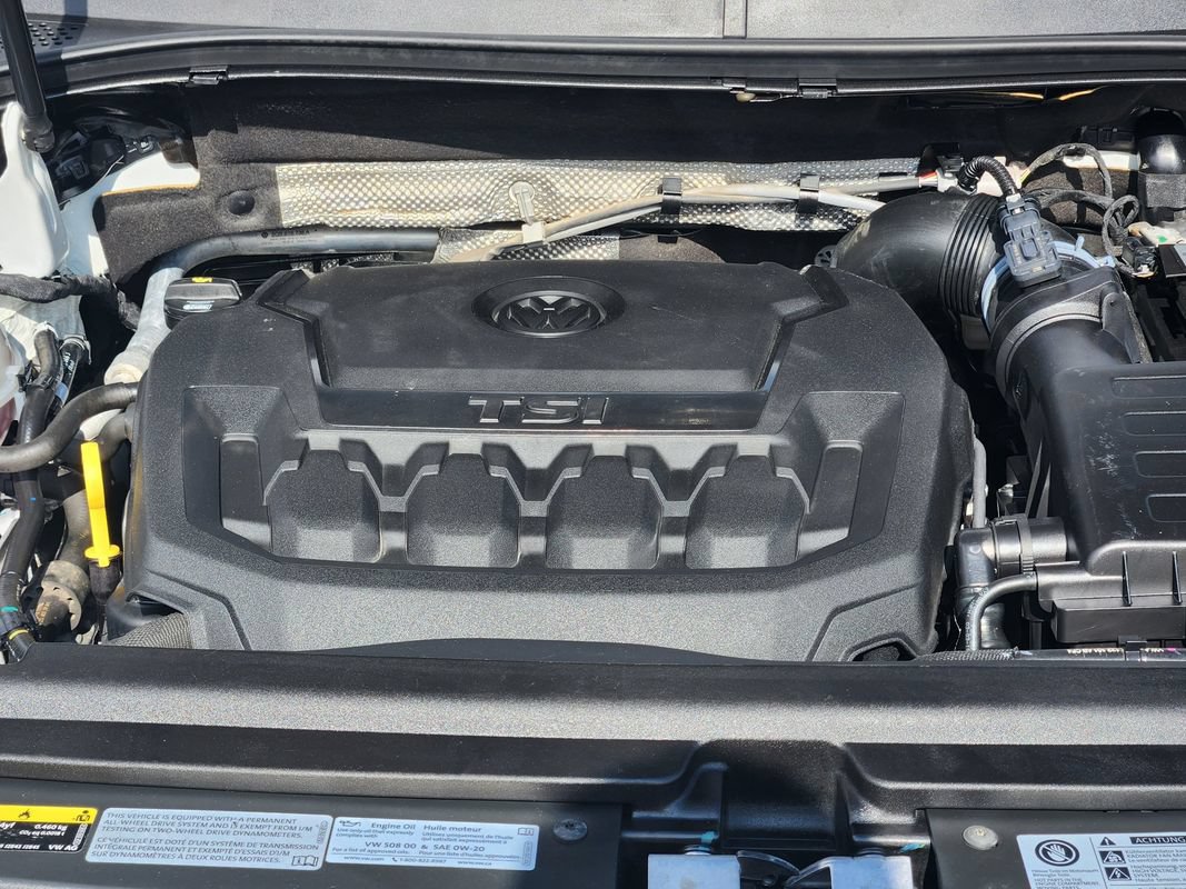Used 2018 Volkswagen Tiguan SE AWD/4WD image 34