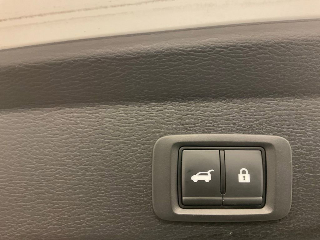 Used 2024 Mitsubishi Outlander SE image 34