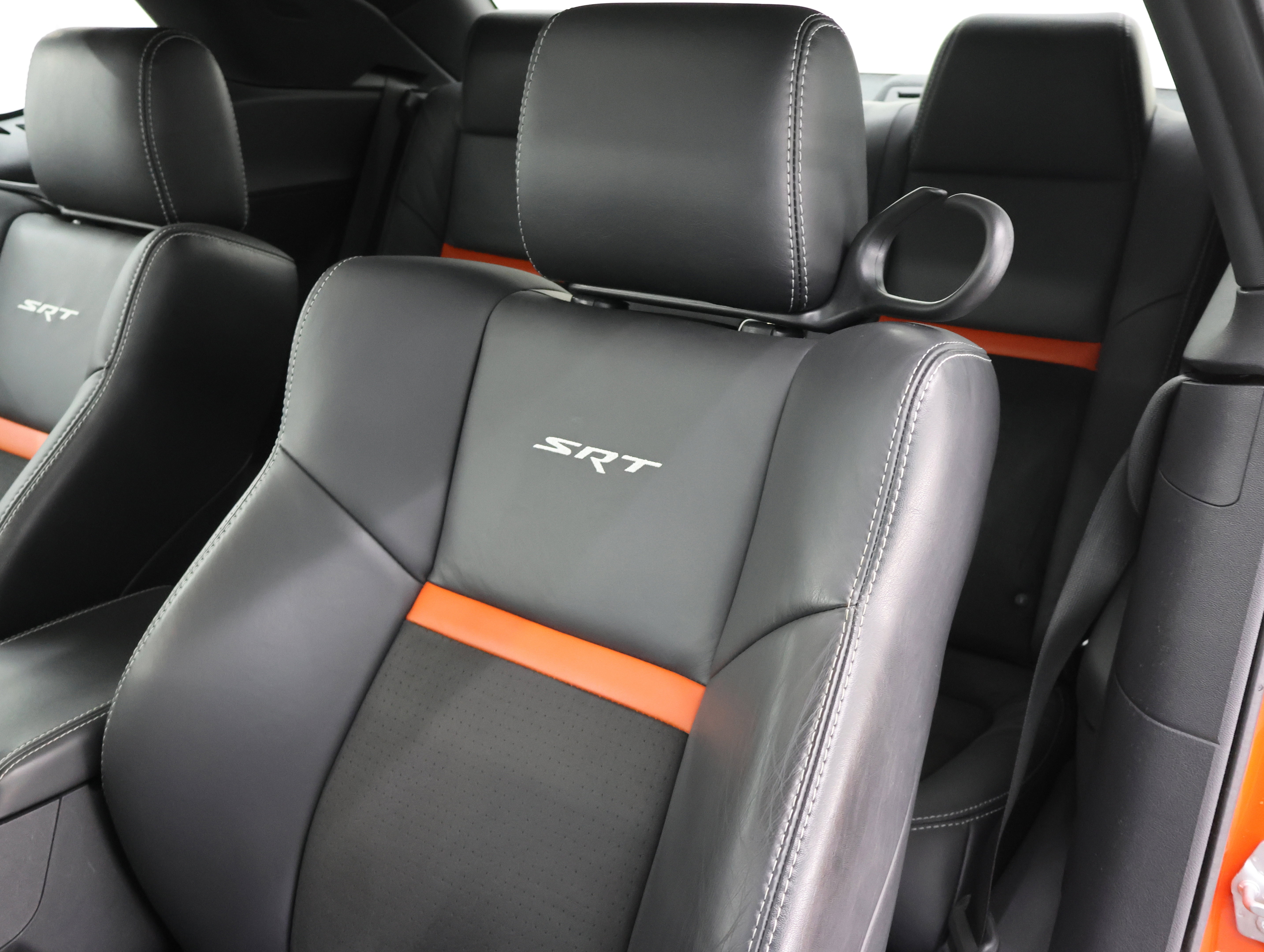 Used 2009 Dodge Challenger SRT8 w/ SRT Option Group II RWD image 39