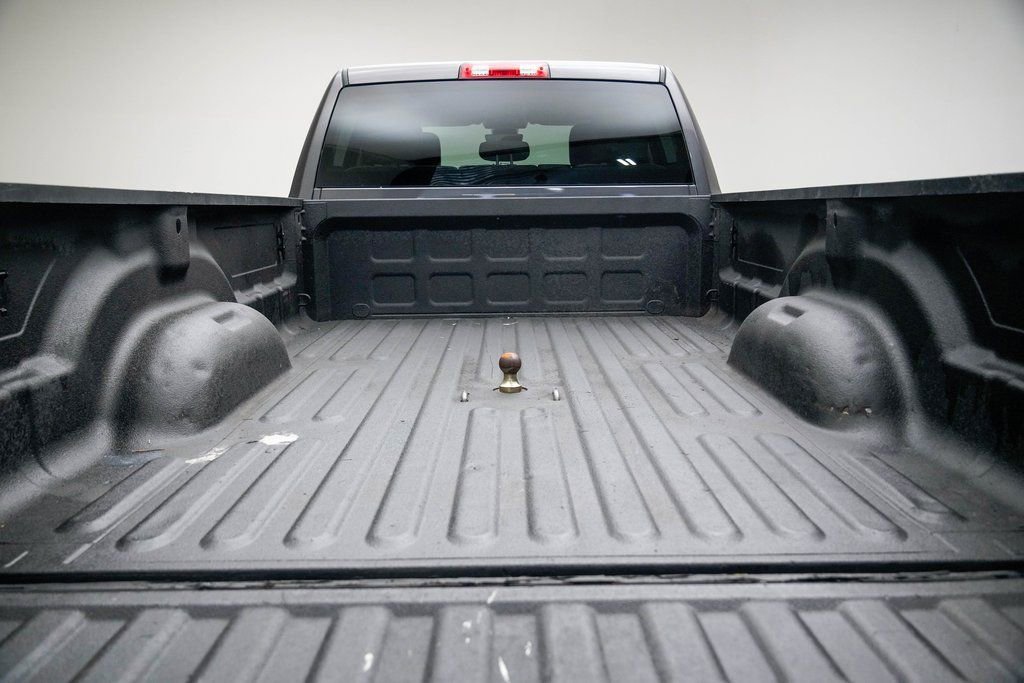 Used 2020 RAM 3500 Big Horn w/ Level 1 Equipment Group image 12