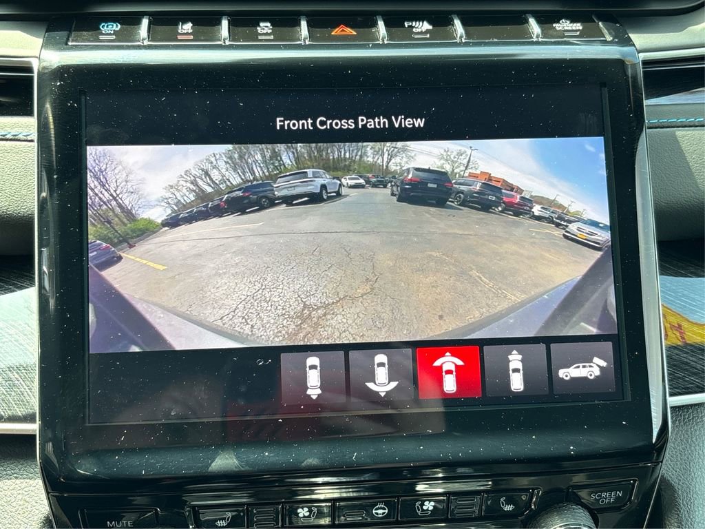 Used 2024 Jeep Grand Cherokee Trailhawk w/ Advanced Protech Group II image 47