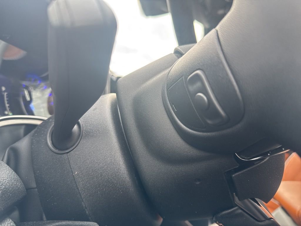 New 2026 Chrysler Pacifica Pinnacle image 28