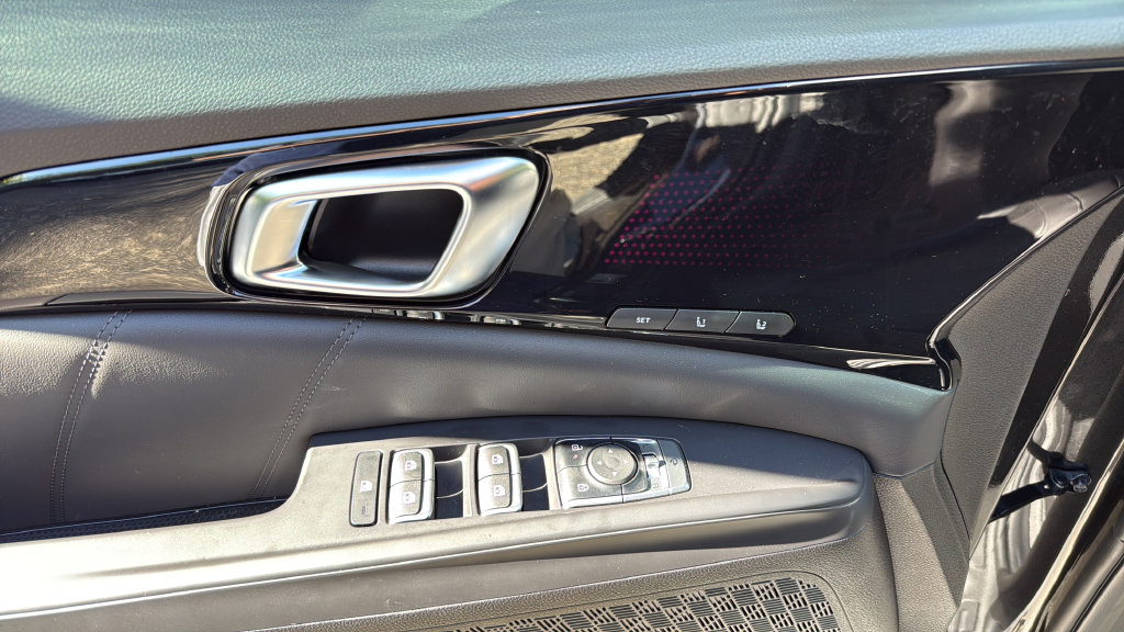 Used 2026 Kia Carnival SX Prestige FWD image 10