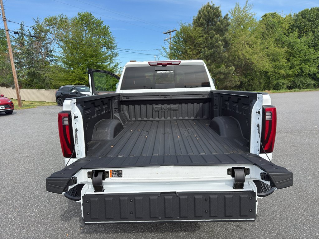 New 2026 GMC Sierra 2500 Denali Ultimate AWD/4WD image 24