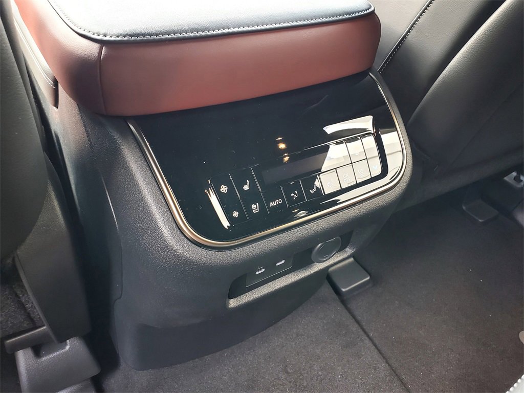 New 2025 INFINITI QX80 Autograph image 12