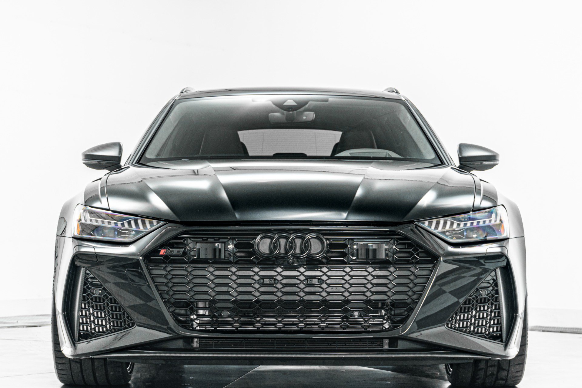 Used 2024 Audi RS 6 performance AWD/4WD image 4