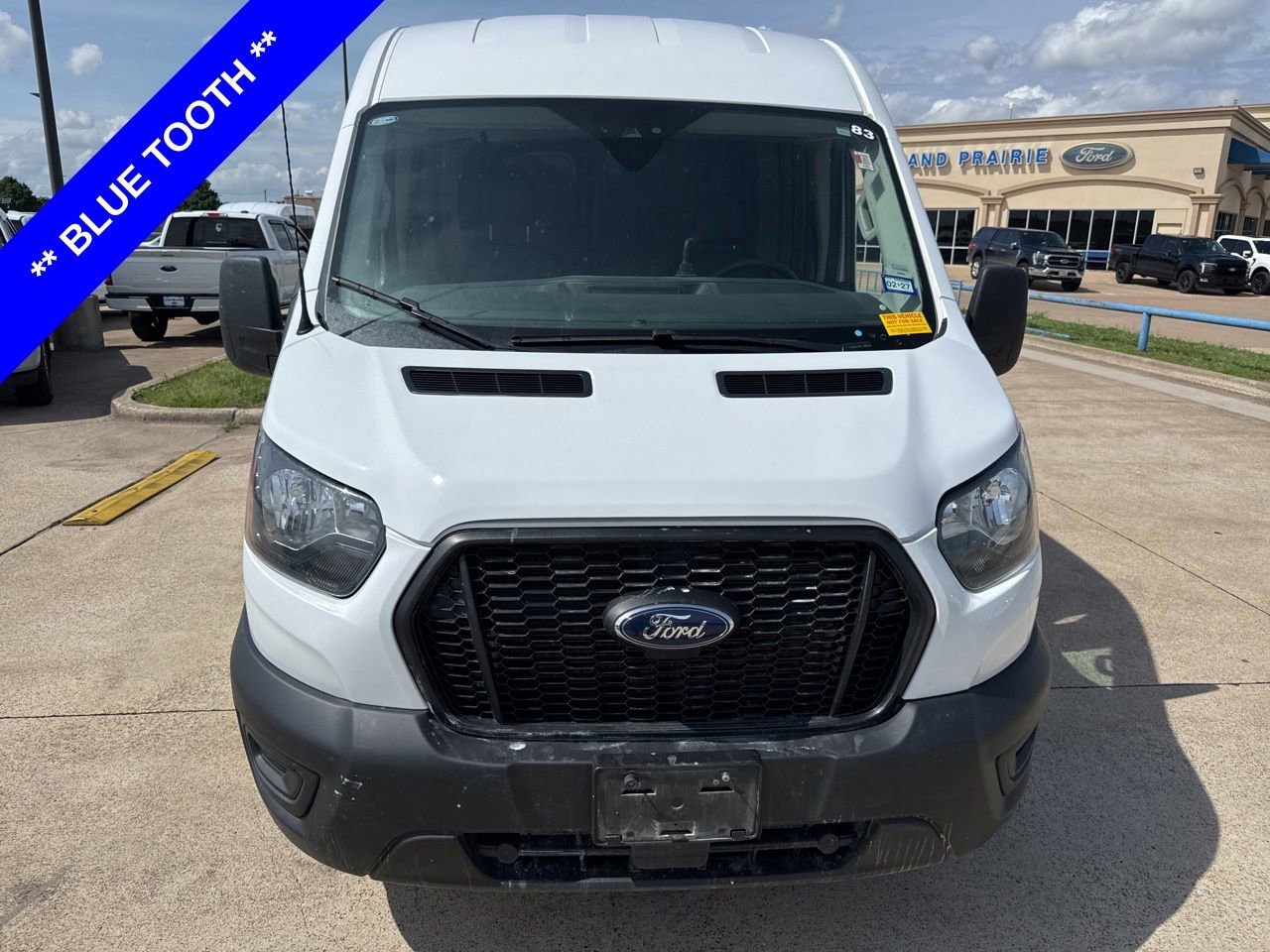 Used 2024 Ford Transit 250 148 Medium Roof RWD image 2