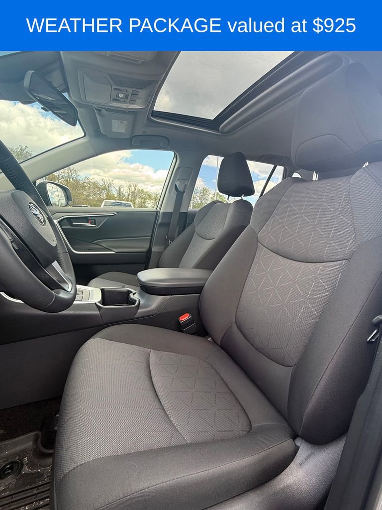 Used 2025 Toyota RAV4 XLE w/ Convenience Package AWD/4WD image 6